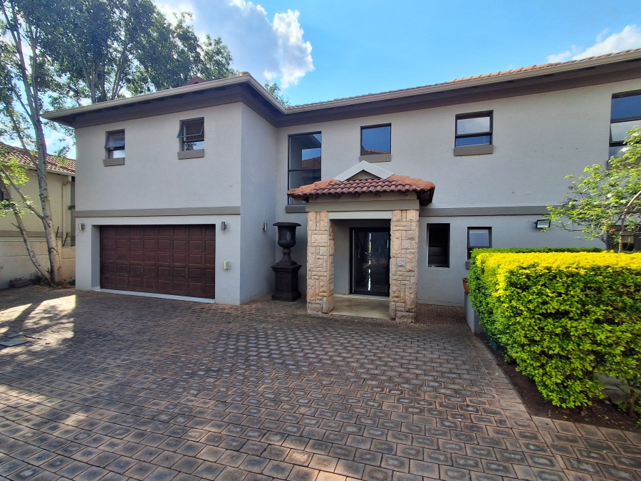 4 Bedroom Property for Sale in Ifafi North West